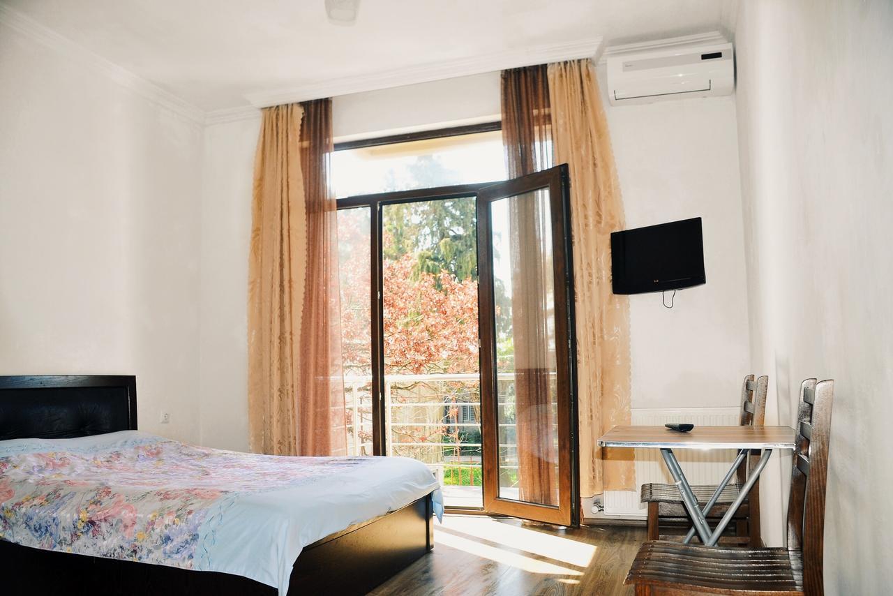 Hotel Sunny Coast Kobuleti ภายนอก รูปภาพ